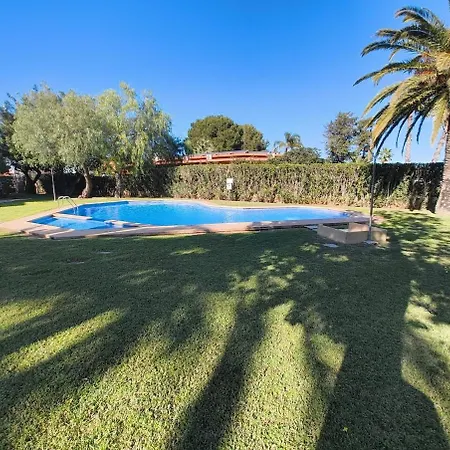 Homey Ground Floor Flat In Dénia