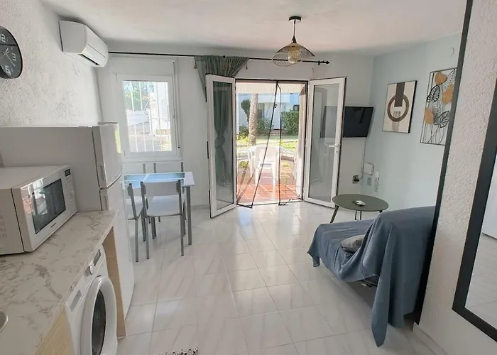 Homey Ground Floor Flat In Dénia